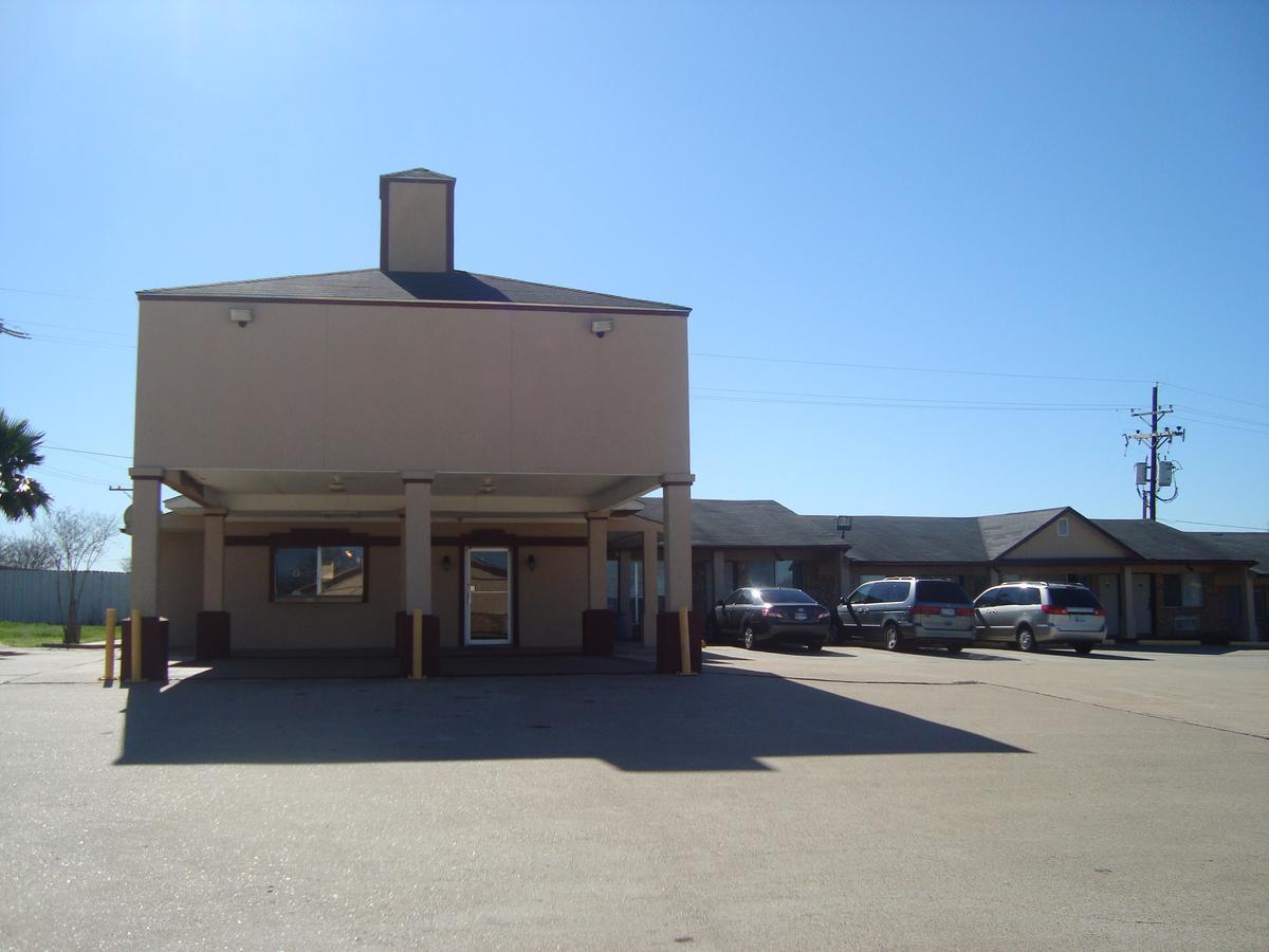Navasota Inn Εξωτερικό φωτογραφία